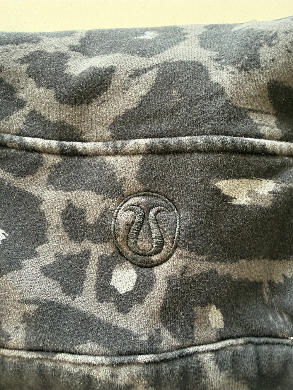 Lulu Grey Leopard Print Half-Zip Pullover Jacket - Picture 2 of 4